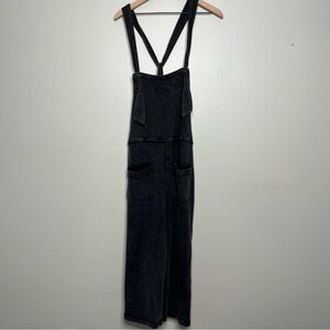 NEW Oddy Women Jumpsuit Overalls Medium Black Washed Sleeveless‎ Relaxed Fit